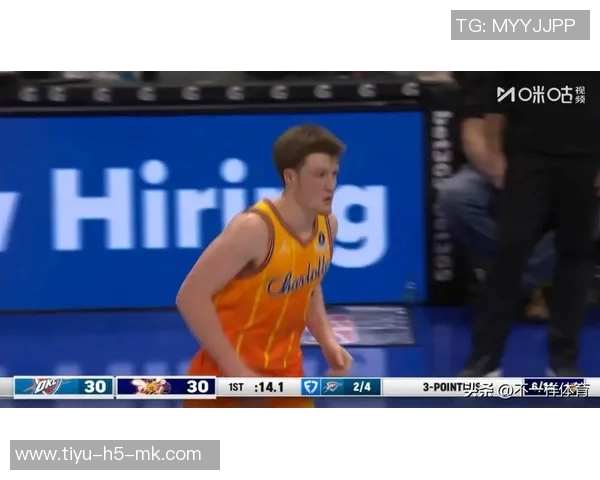 黄蜂主帅称赞三球防守表现认为其拼劲能激励全队士气